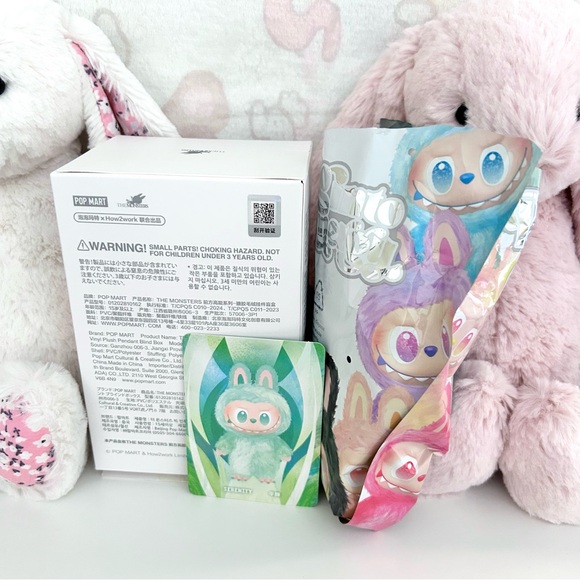 POP MART Big Into Energy Labubu - Serenity - Picture 3 of 7